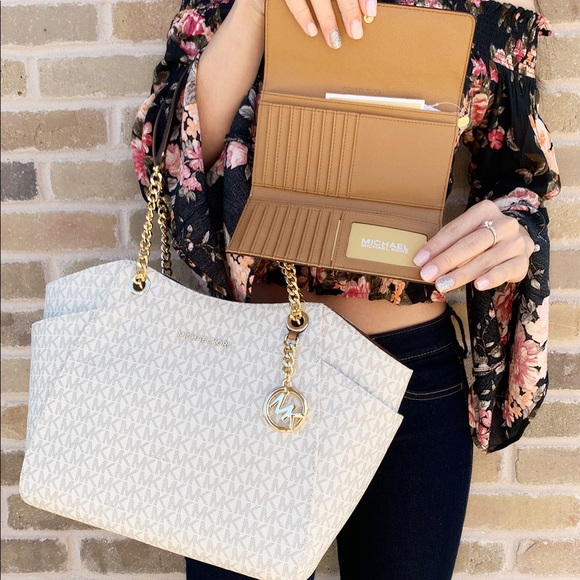 MWT Michael Kors  signature tote + wallet SET - Picture 2 of 6